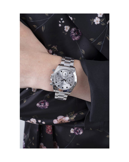 V8HA38BE5C3F182DC9E79EE674C2588788ER6142708P6