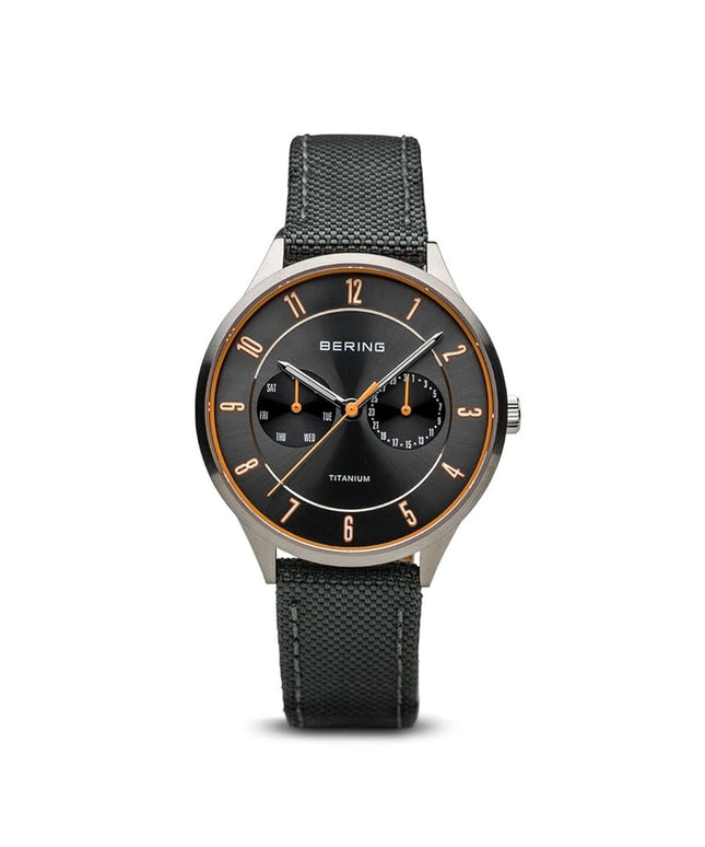 V2HE04ACB59F3A117A5B70A9194648458E5R7464650P1