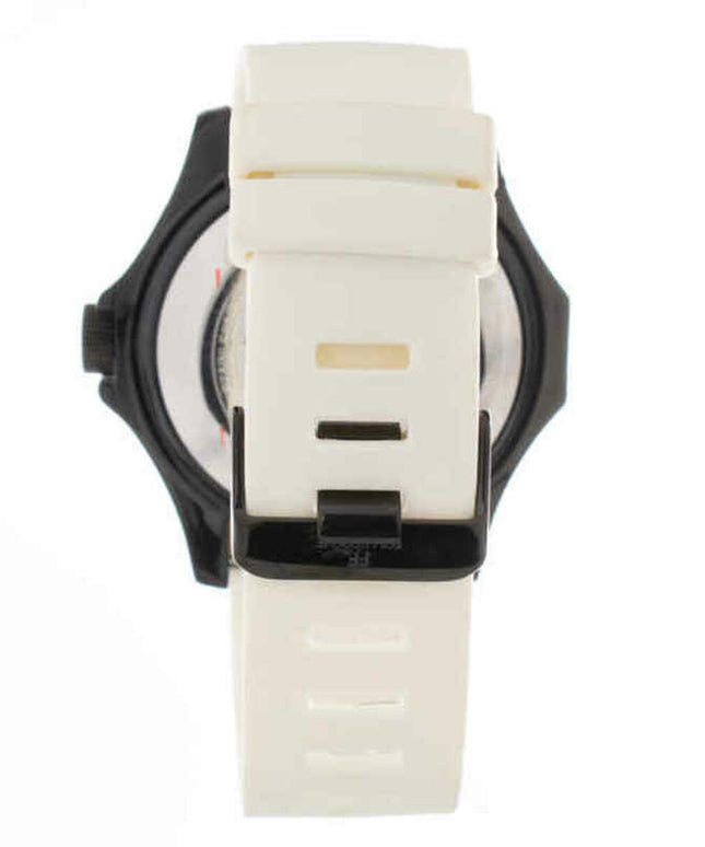 V13H9DB24011274D5F38AF43A570D8CCD3A4R4339672P2