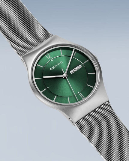 V2H056B6CB3A2DDC6C5B3DF2ED600F9A7B8R7465328P3