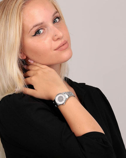 V4H6593922A7CC552EABA400157840604AAR7044457P7