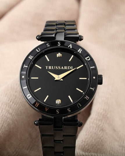 V4H320B9E43B9B6E45A89F482A6CA8F4D1AR7046269P6