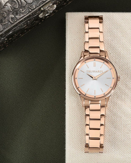 V4H4ECCA0E4A5CF2E38D83112044F64639CR7046167P9